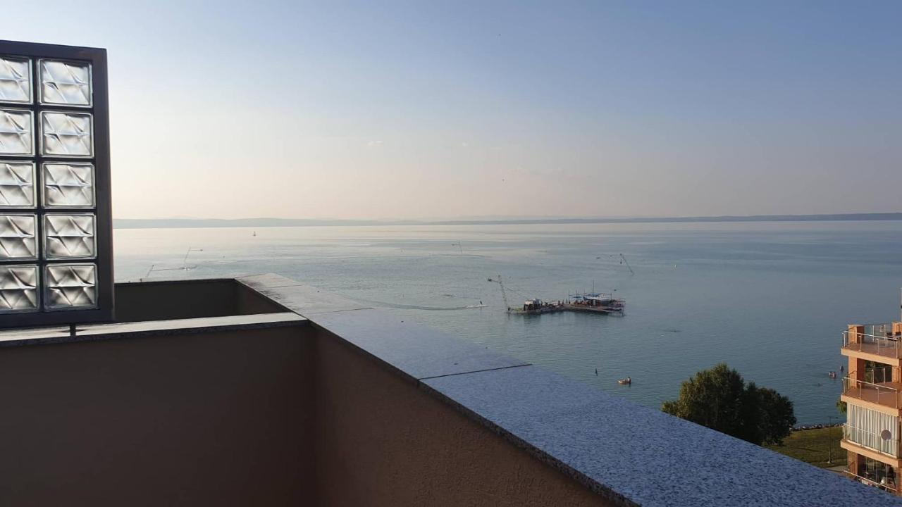 Galerius Golden Beach Apartment Siófok Exteriér fotografie