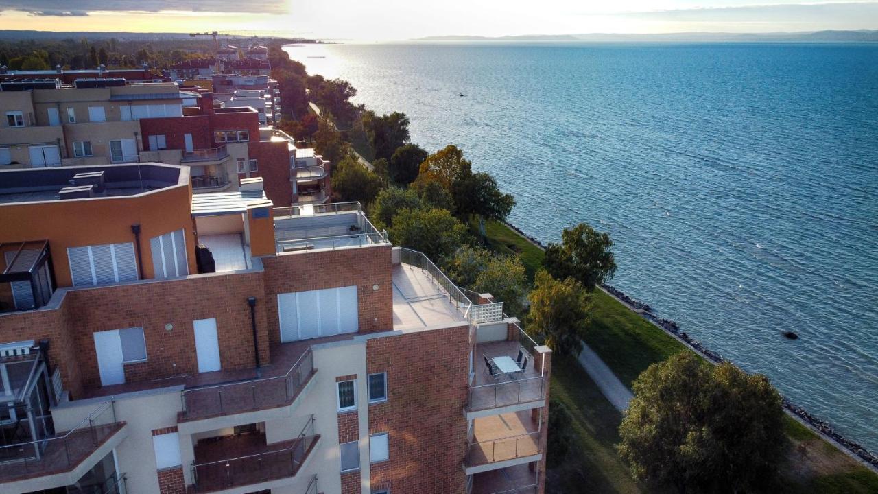 Galerius Golden Beach Apartment Siófok Exteriér fotografie