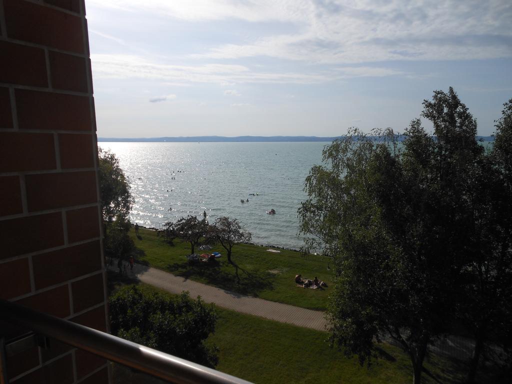 Galerius Golden Beach Apartment Siófok Exteriér fotografie